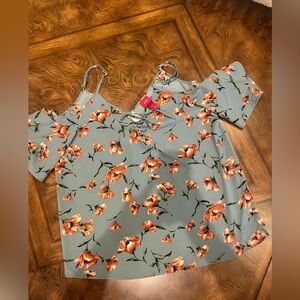 Day trip women’s blouse size x large